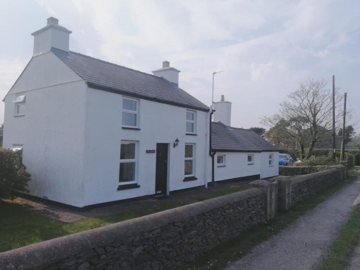 Gors Eilian Villa Amlwch Buitenkant foto